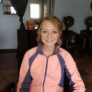 Meet your Posher, Kacey